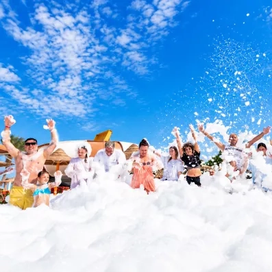 Animation foam party et activités en famille à l'hôtel El Karma Aqua Beach Resort Egypte